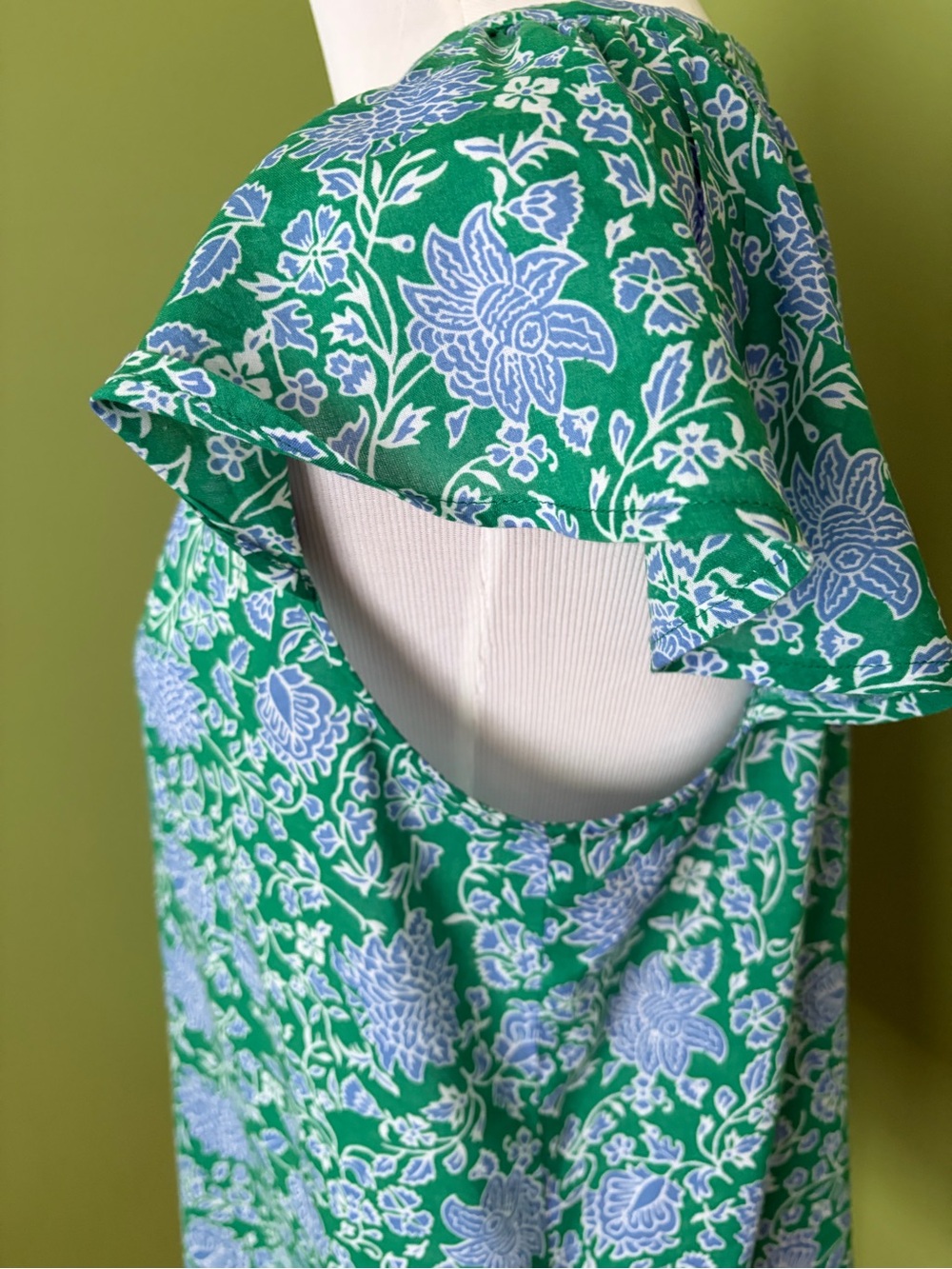 Sonoma Green Floral Cap-Sleeve V-Neck Top - Picture 3 of 7